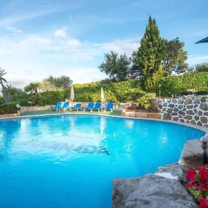 https://ona-aucanada-club.balearic-islands.net